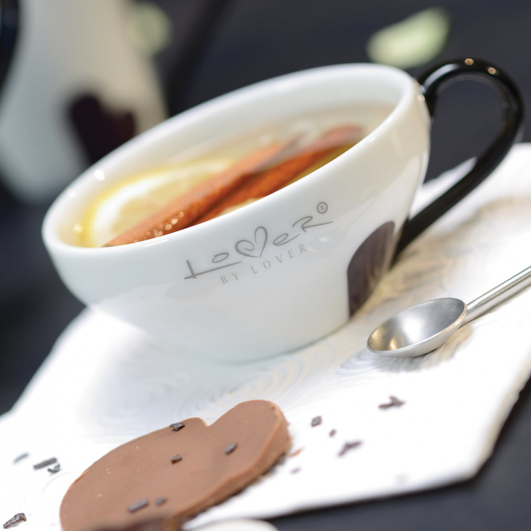 ����� ����� BergHOFF ��� ��� Lover by Lover, 220 ��, 2 �����.