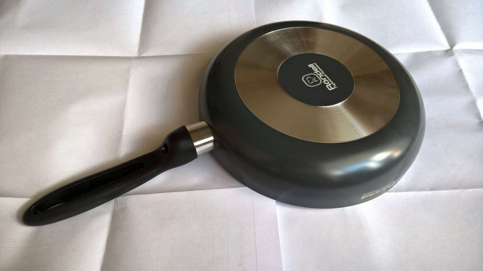 ��������� 28 �� ArtDeco Rondell